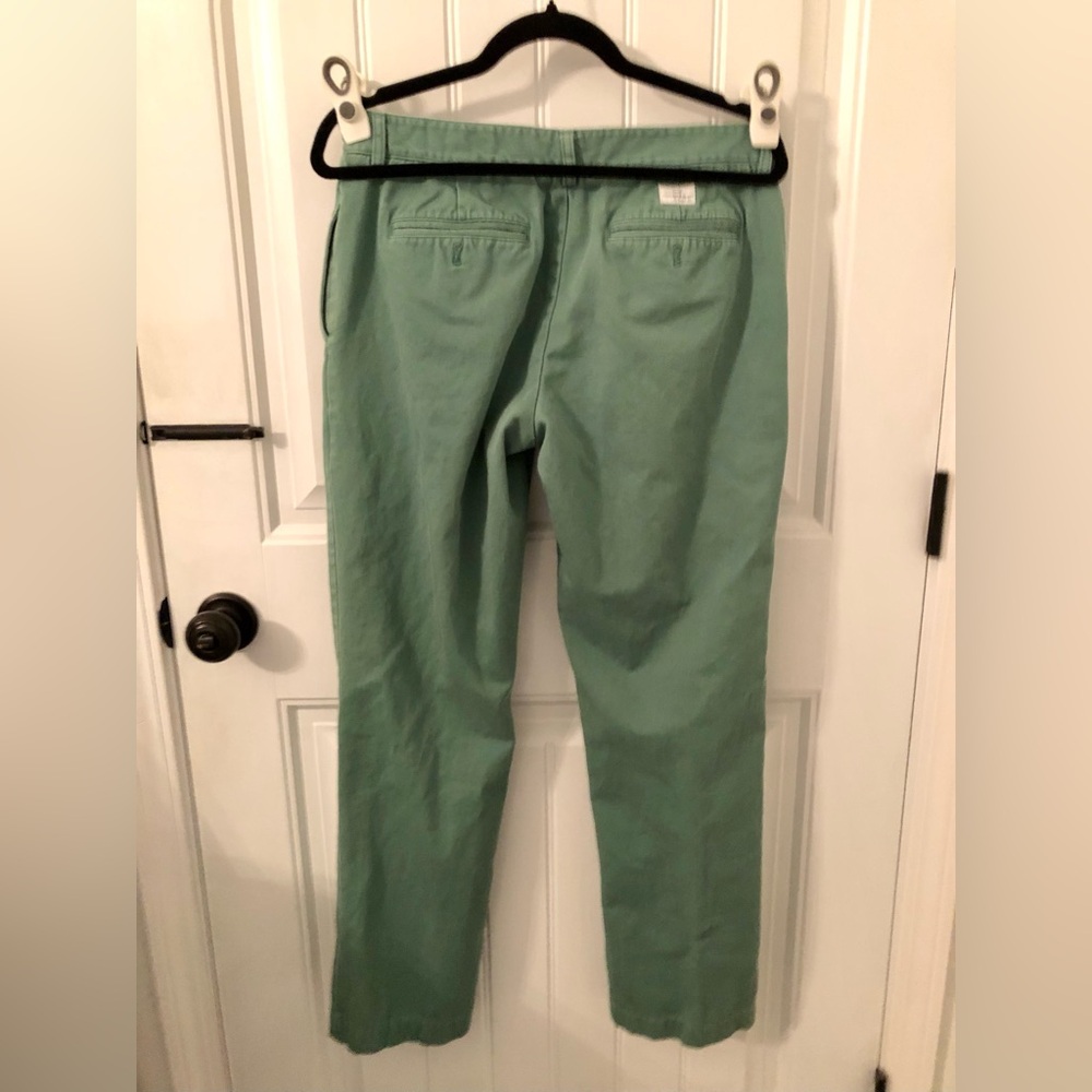 Vineyard Vines Mens Green Chinos, Size 32 X 34